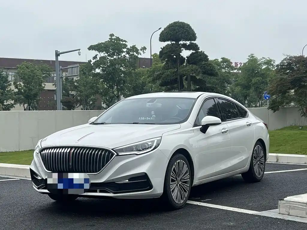 Hongqi Hongqi H5 2022 — фото 1 из 5