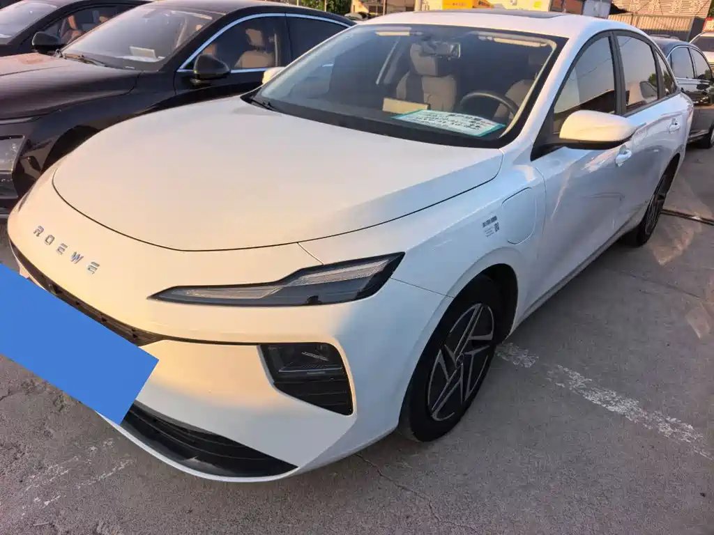 Roewe RoeweD6 2025 — фото 1 из 5