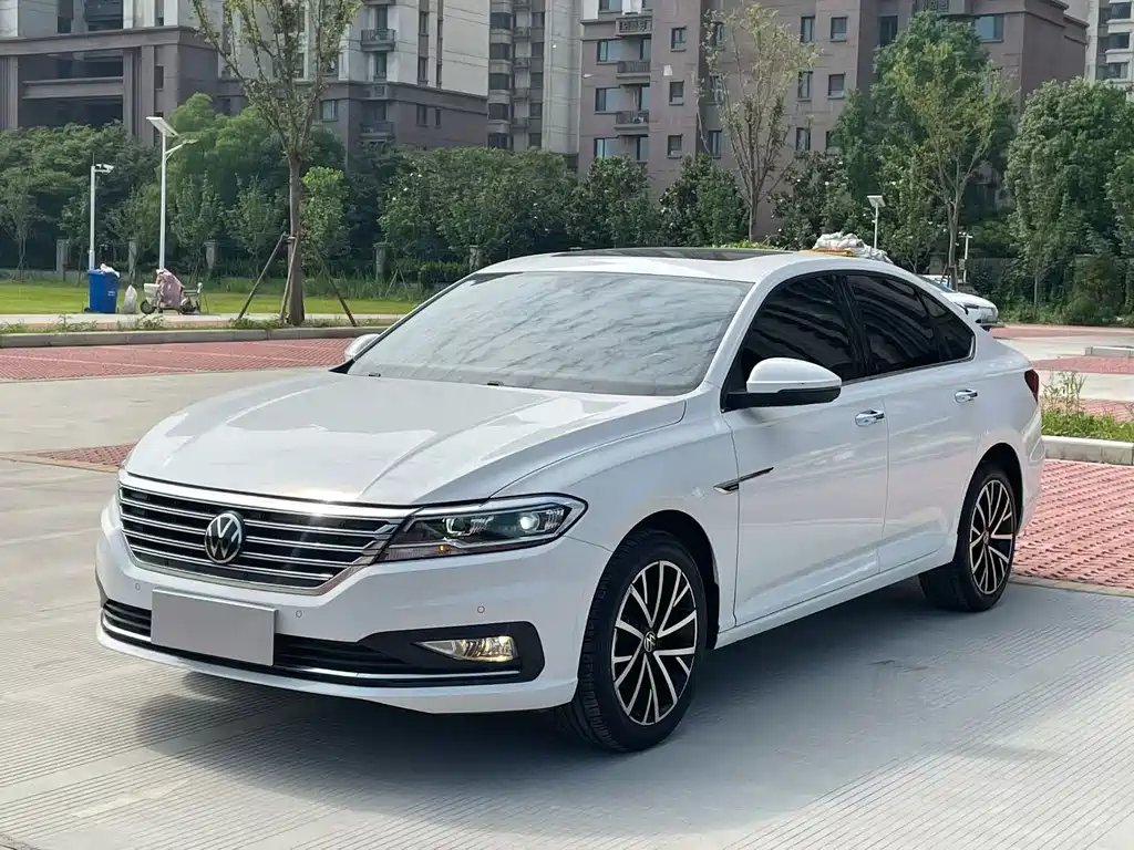 Volkswagen Lavida 2021 — фото 1 из 5