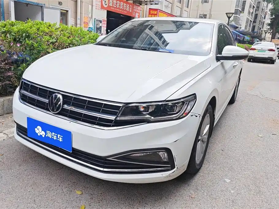 Volkswagen Bora 2021 — фото 1 из 5
