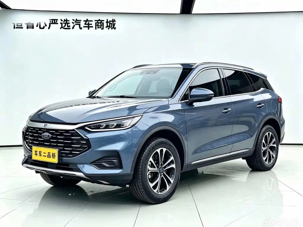Ford Escape 2021 — фото 1 из 5