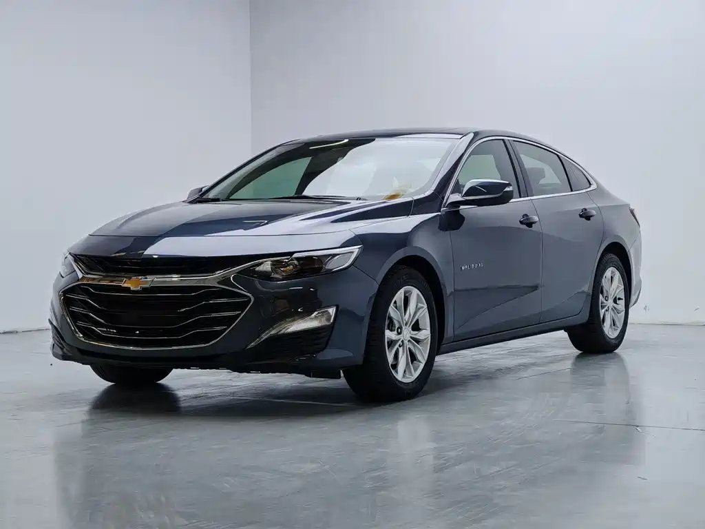 Chevrolet Malibu XL 2022 — фото 1 из 5