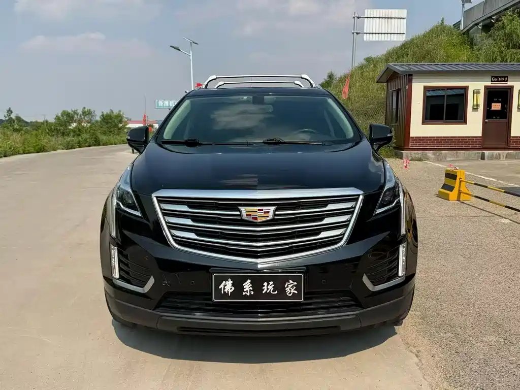 Cadillac XT5 2018 — фото 1 из 5
