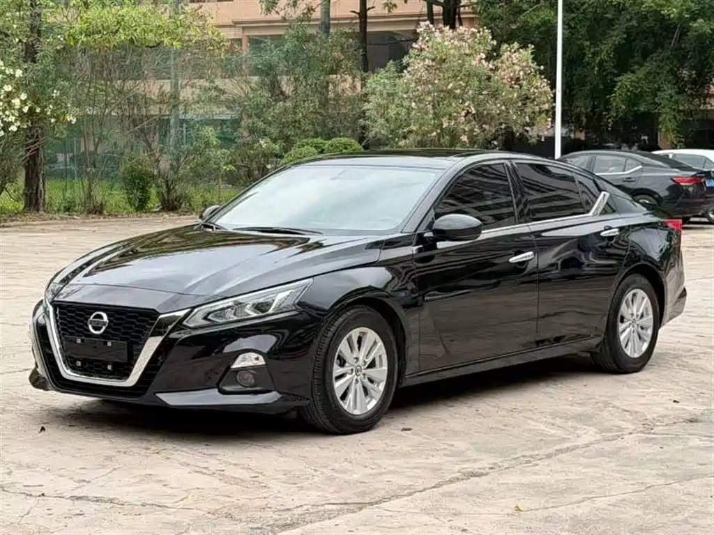 Nissan Teana 2020 — фото 1 из 5