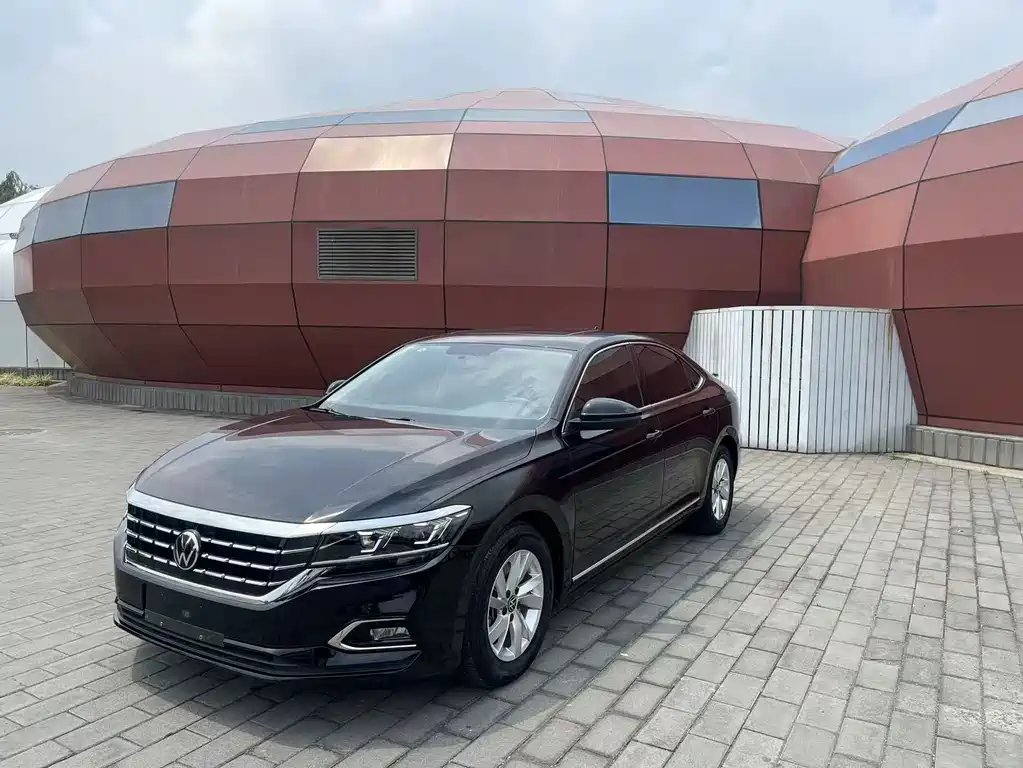 Volkswagen Passat 2020 — фото 1 из 5