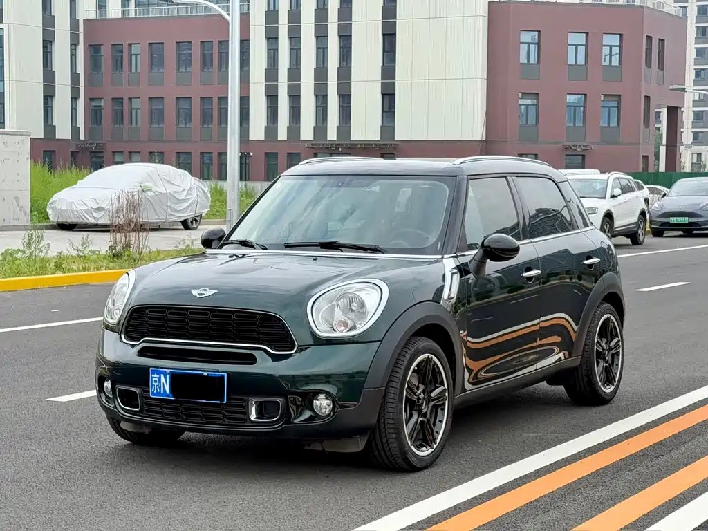 Mini Mini Countryman 2014 — фото 1 из 5