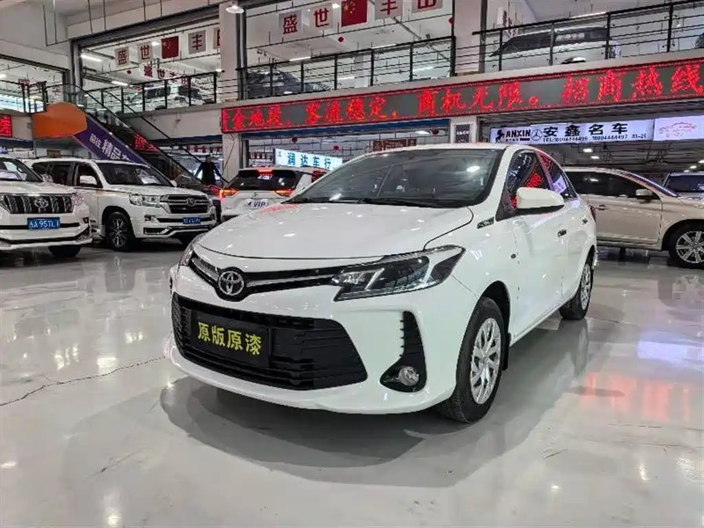 Toyota Vios 2023 — фото 1 из 5