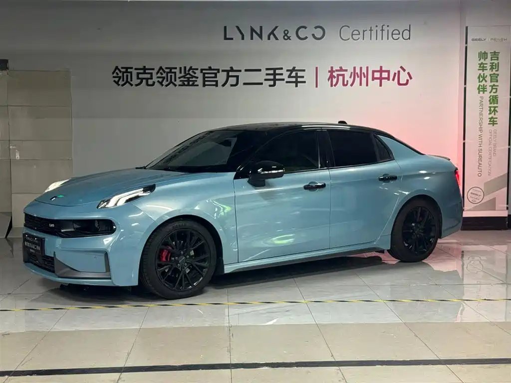 Lynk & Co 03 2022 — фото 1 из 5