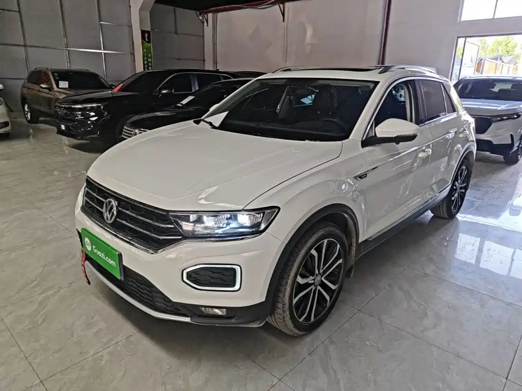 Volkswagen T-Roc 2020 — фото 1 из 5