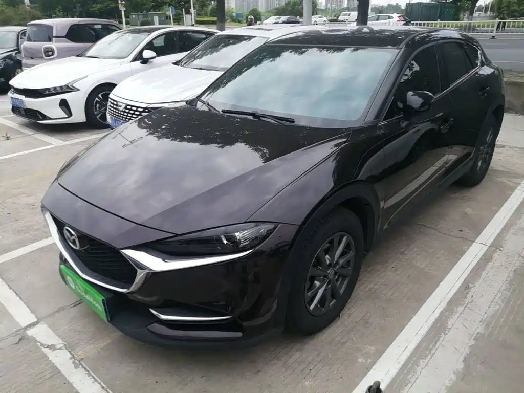 Mazda CX-4 2020 — фото 1 из 5