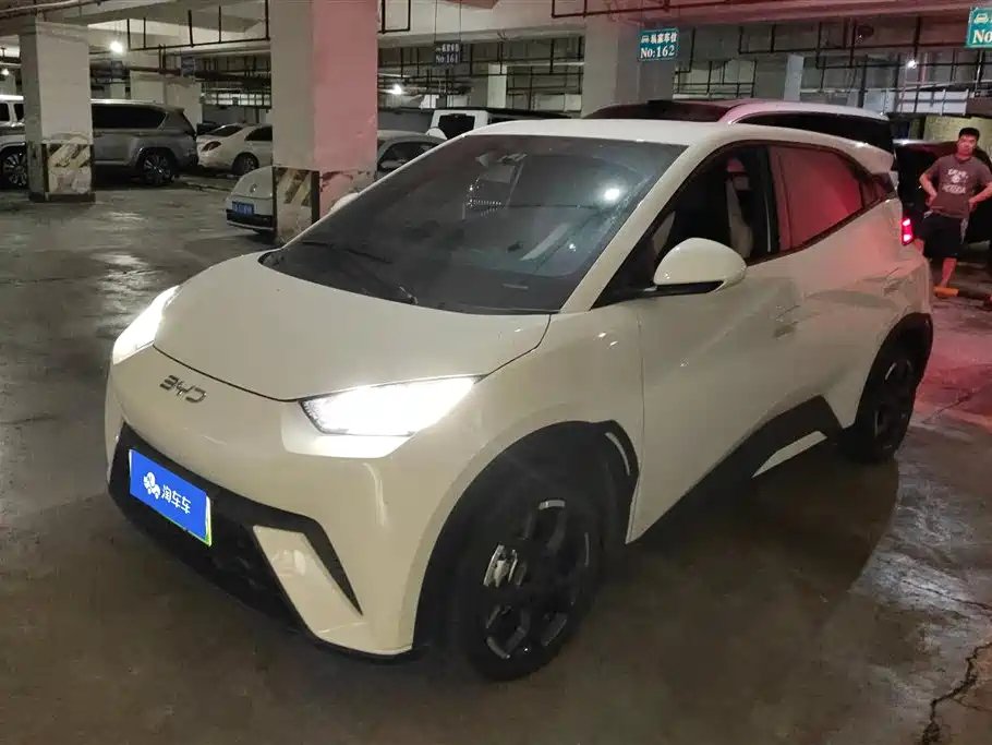 BYD Seagull 2024 — фото 1 из 5