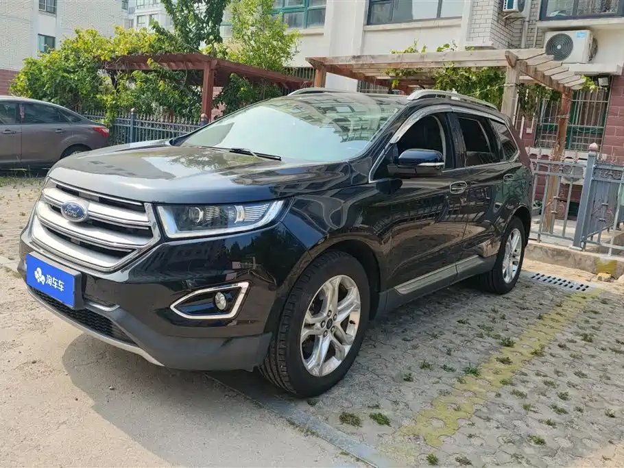 Ford Edge 2017 — фото 1 из 5