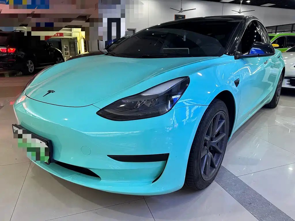 Tesla Model 3 2021 — фото 1 из 5