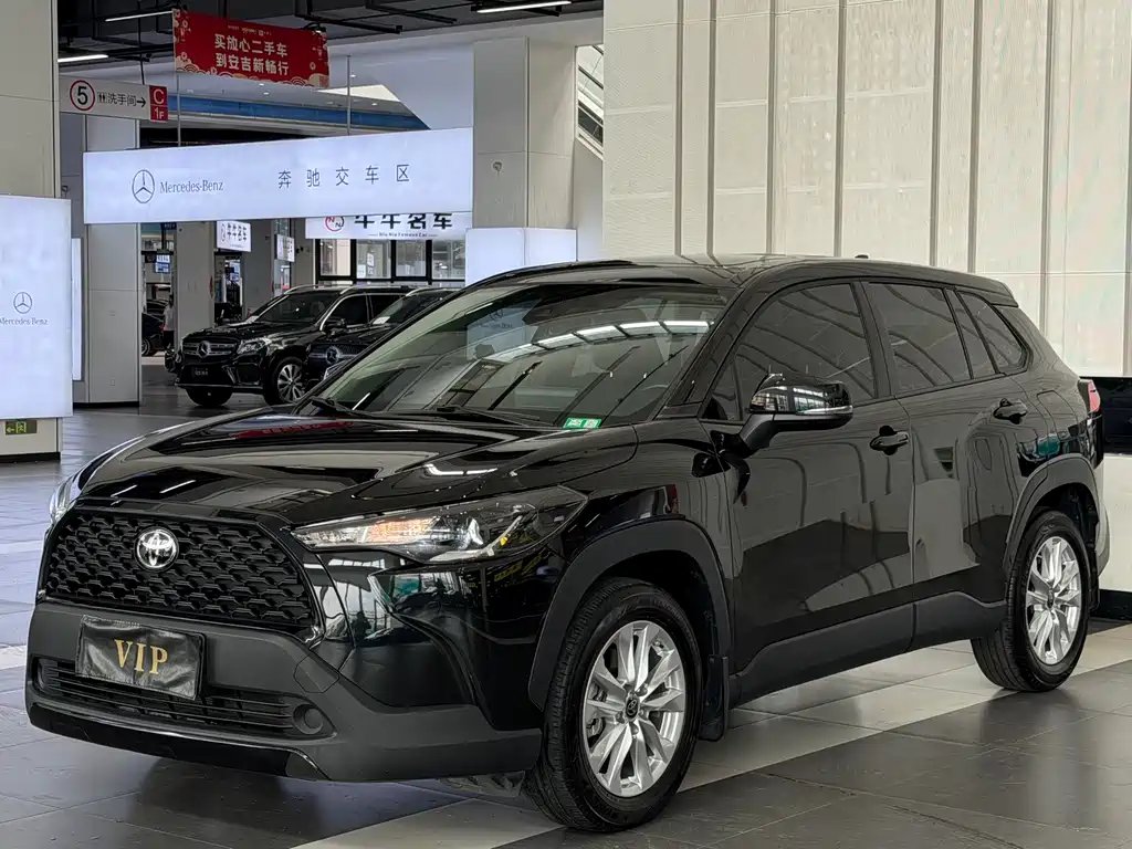 Toyota Corolla Cross 2023 — фото 1 из 5
