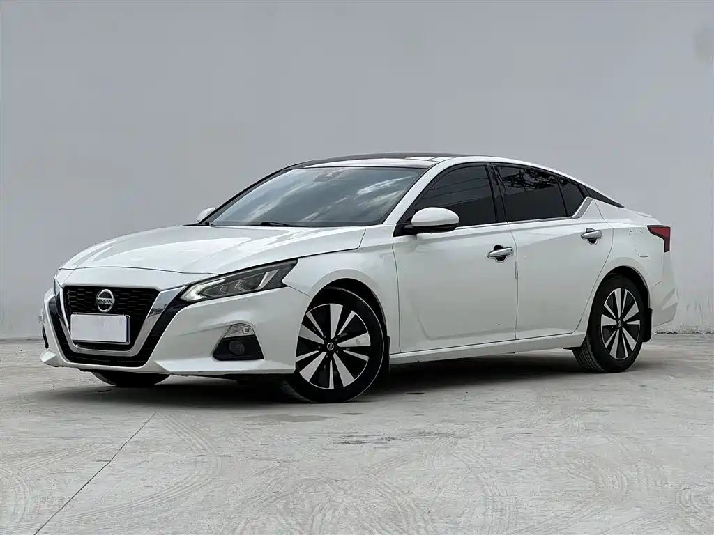 Nissan Teana 2019 — фото 1 из 5