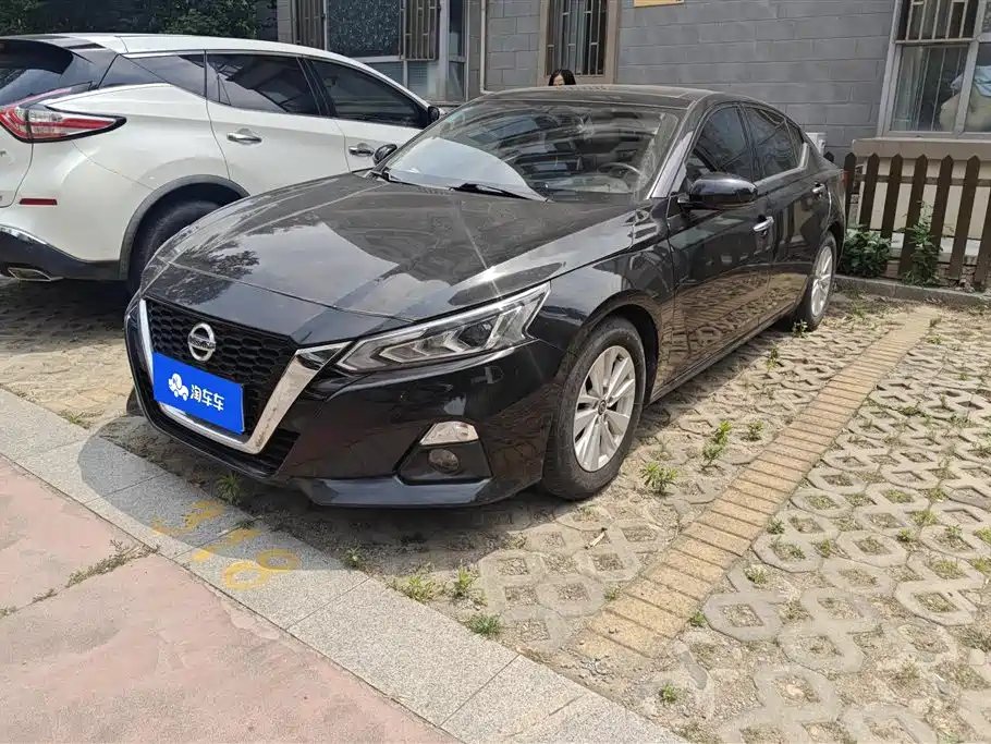 Nissan Teana 2019 — фото 1 из 5