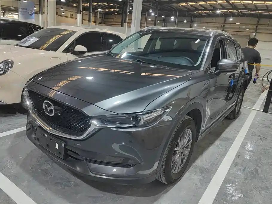 Mazda CX-5 2019 — фото 1 из 5