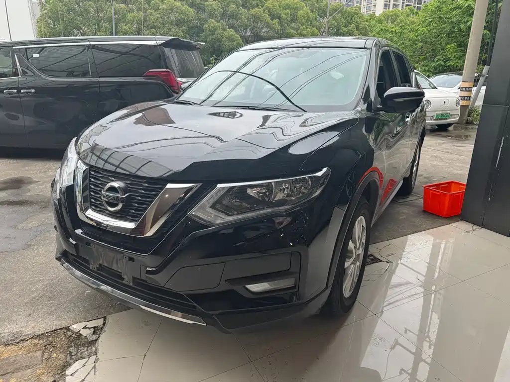 Nissan X-Trail 2021 — фото 1 из 5