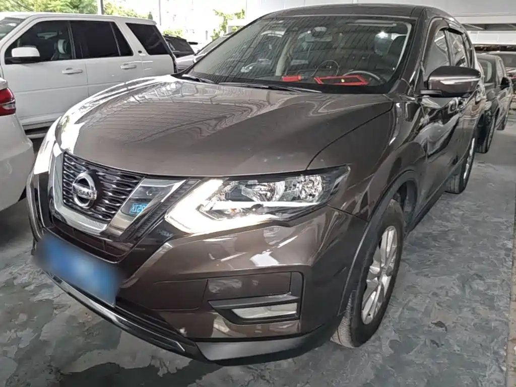 Nissan X-Trail 2021 — фото 1 из 5