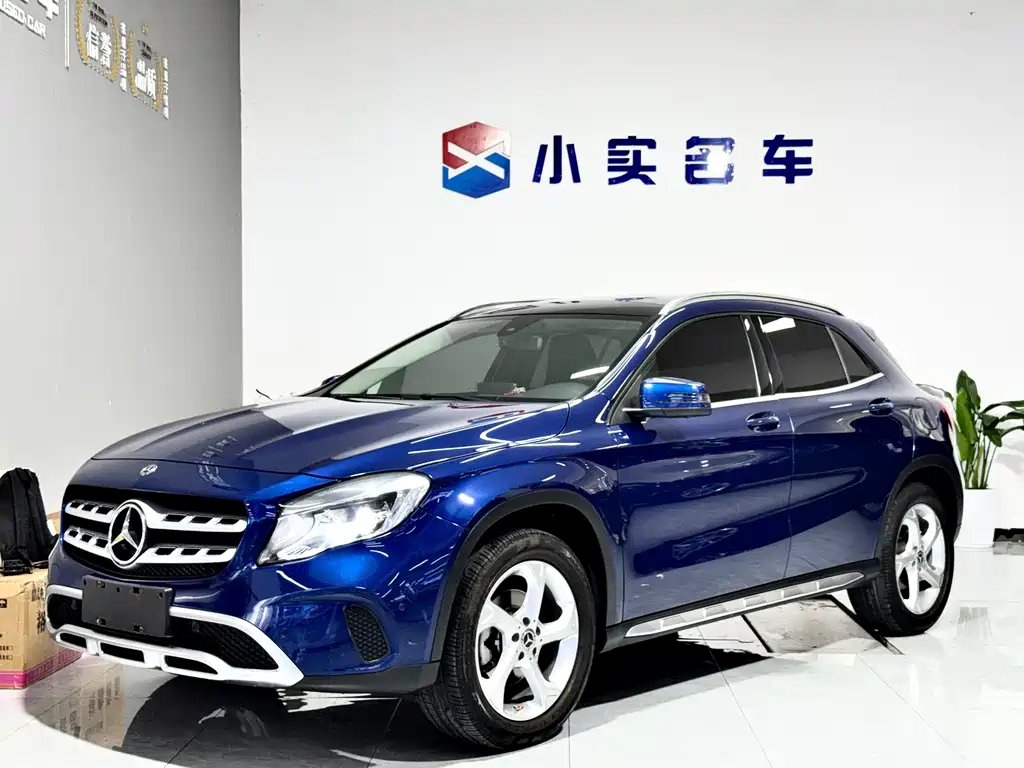 Mercedes-Benz GLA 2019 — фото 1 из 5