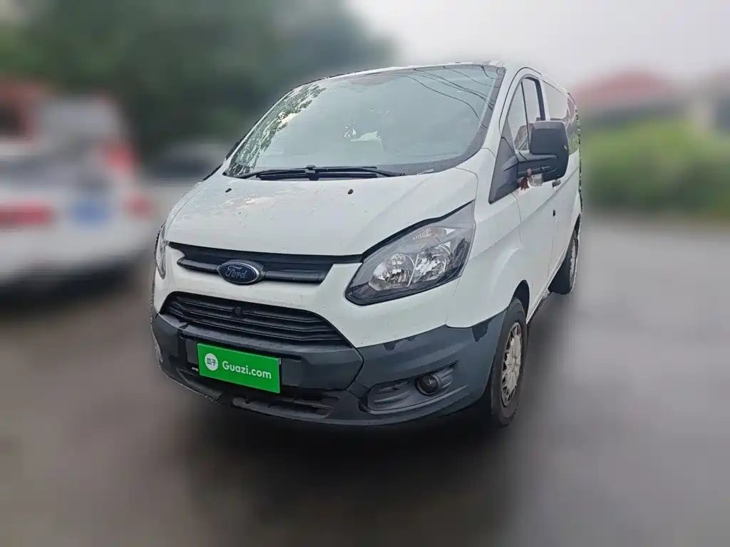 Ford Transit 2019 — фото 1 из 5