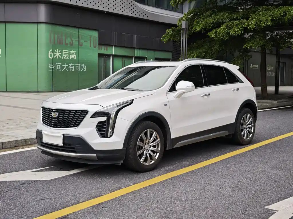 Cadillac XT4 2018 — фото 1 из 5