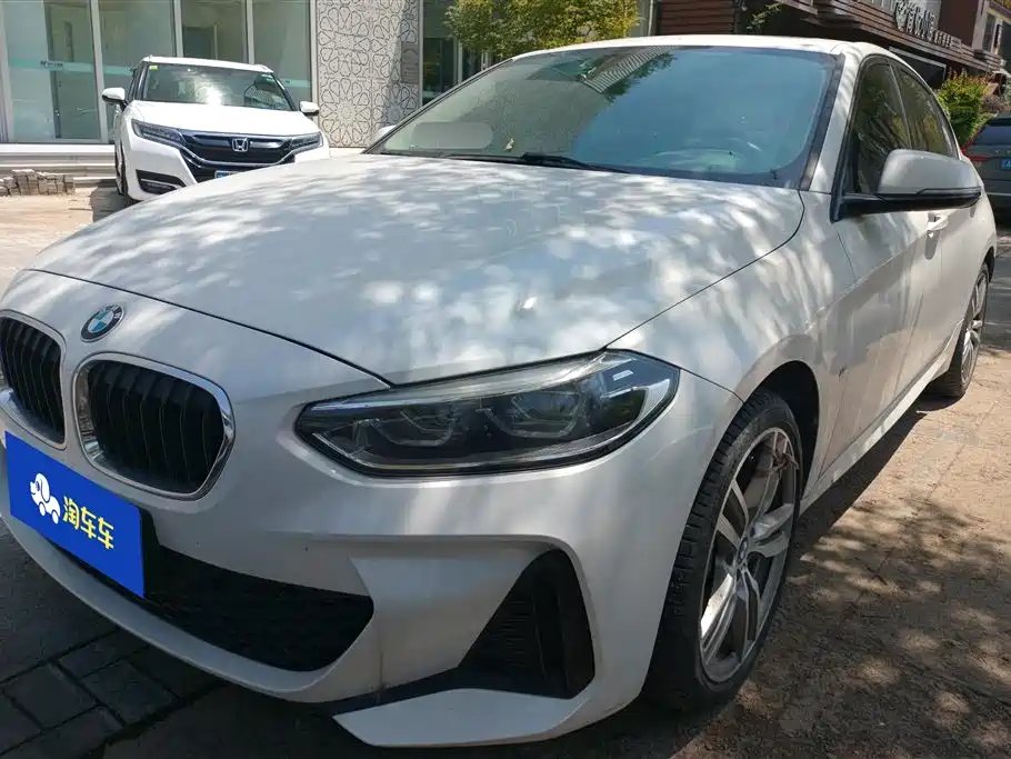 BMW 1 Series 2020 — фото 1 из 5
