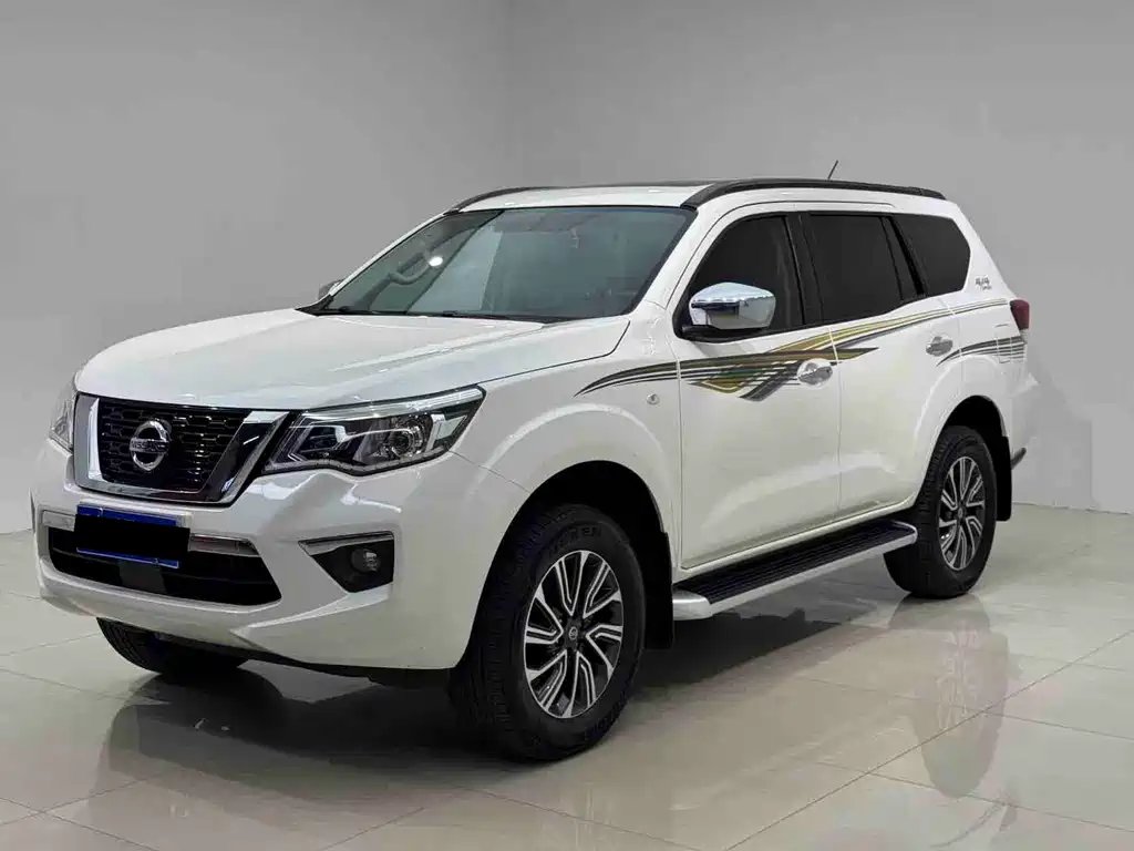 Nissan Terra 2020 — фото 1 из 5