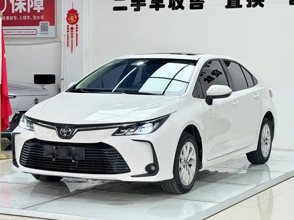 Toyota Corolla 2023 — фото 1 из 5
