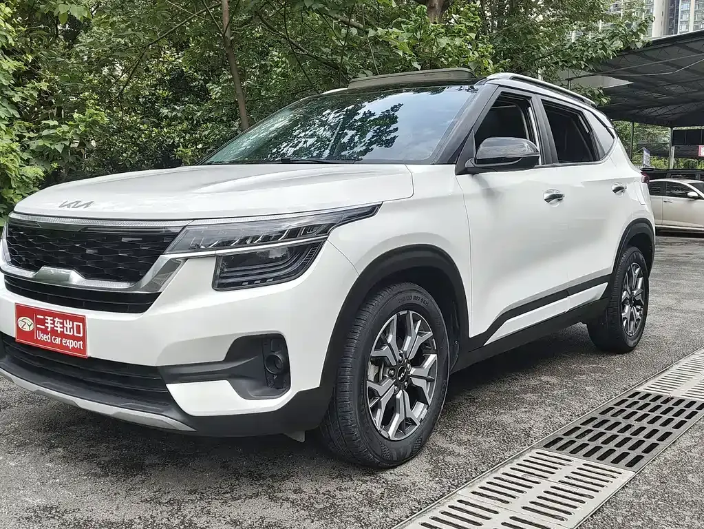 Kia KX3 2022 — фото 1 из 19