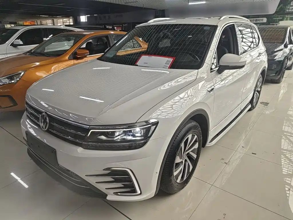 Volkswagen TiguanLPHEV 2020 — фото 1 из 5
