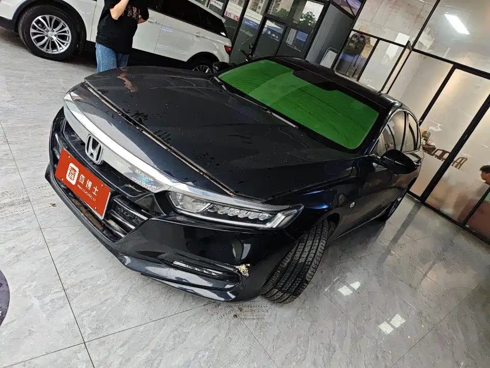 Honda Accord 2019 — фото 1 из 5