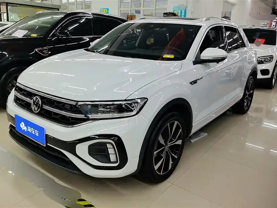 Volkswagen T-Roc 2023 — фото 1 из 5