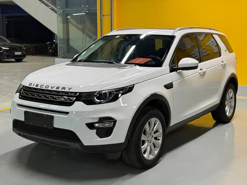 Land Rover Discovery Sport 2019 — фото 1 из 5