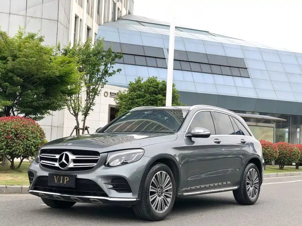 Mercedes-Benz GLC 2017 — фото 1 из 5