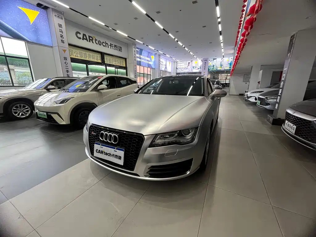 Audi A7 2014 — фото 1 из 5