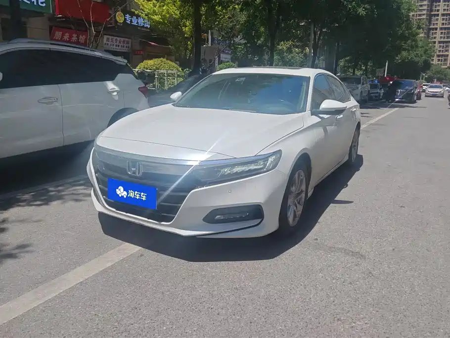 Honda Accord 2021 — фото 1 из 5