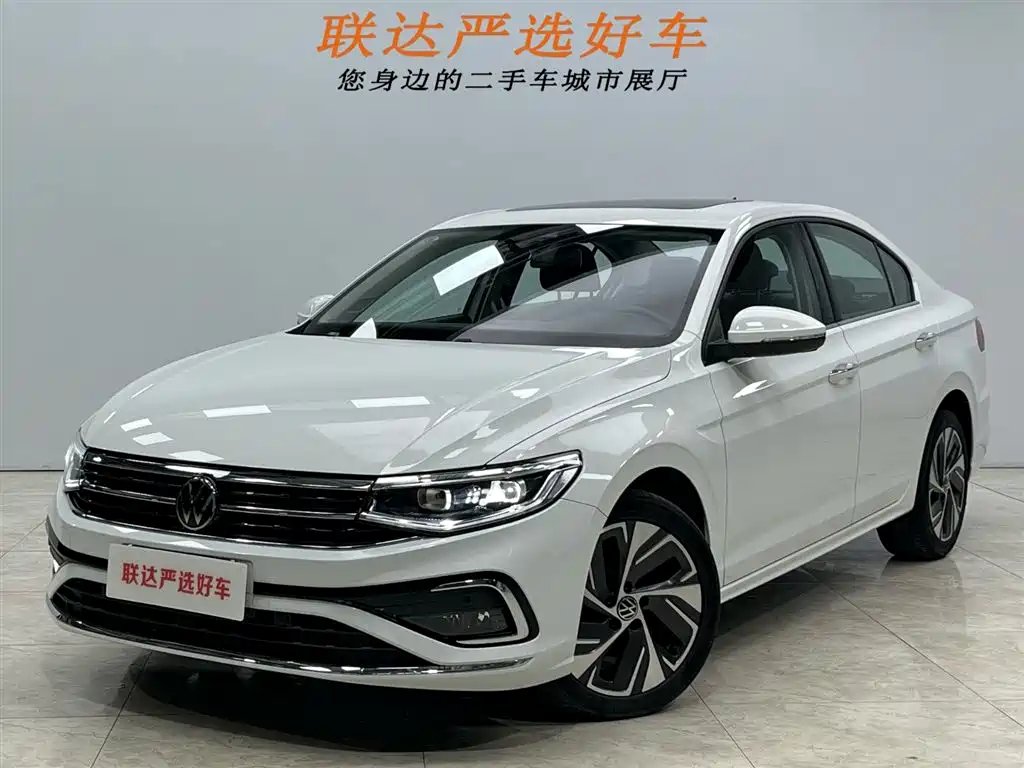Volkswagen Bora 2022 — фото 1 из 5