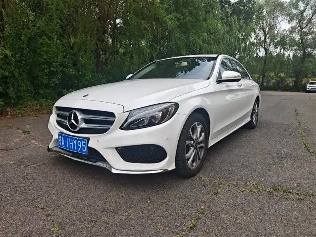 Mercedes-Benz C-Class 2018 — фото 1 из 5