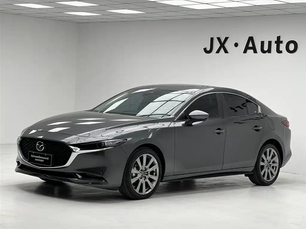 Mazda 3 Axela 2023 — фото 1 из 5