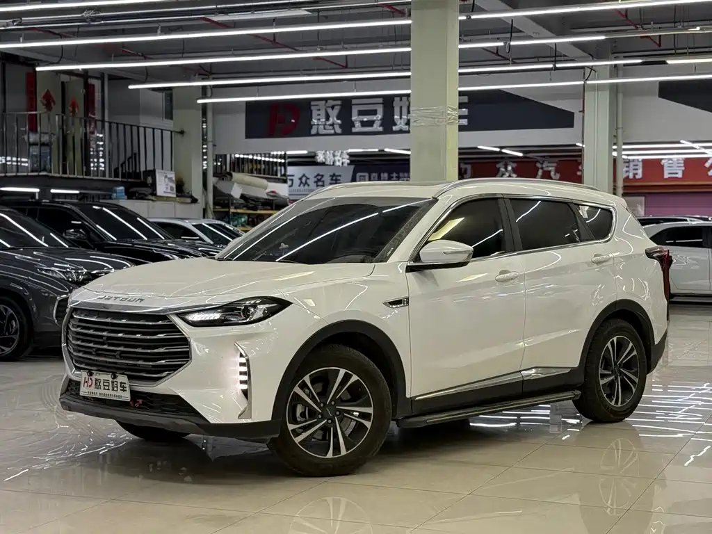 Jetour X70 PLUS 2021 — фото 1 из 5