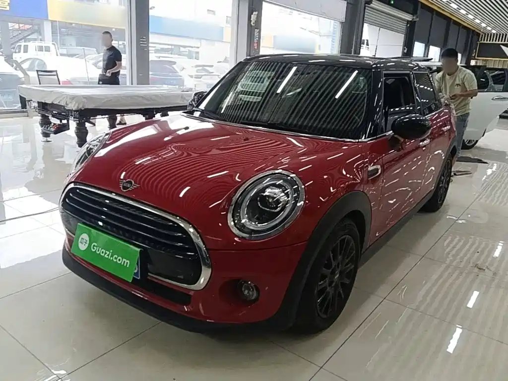Mini Mini 2020 — фото 1 из 5