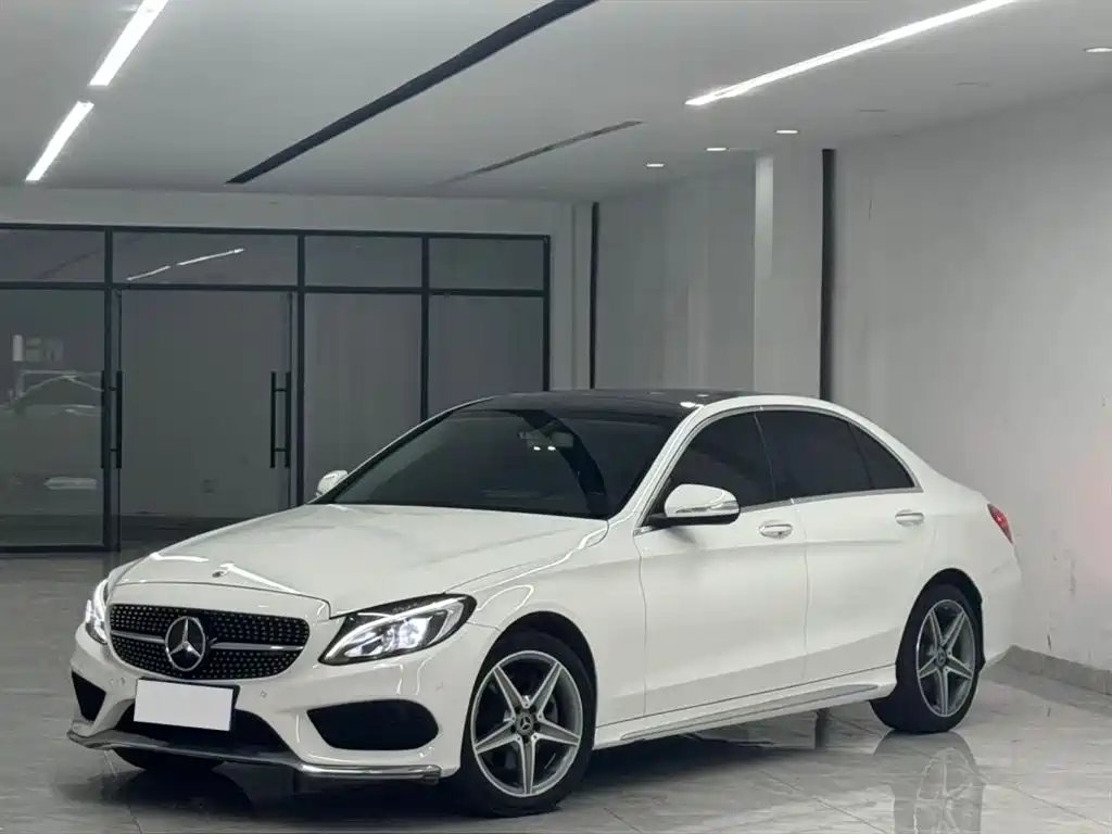 Mercedes-Benz C-Class 2018 — фото 1 из 5