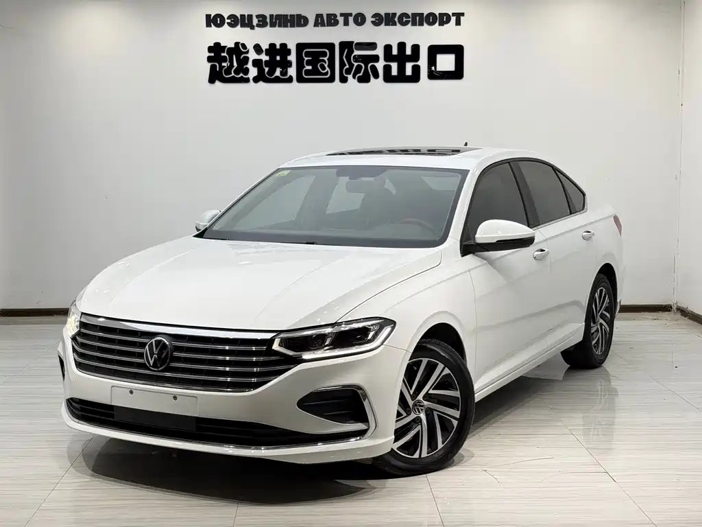 Volkswagen Lavida 2022 — фото 1 из 5