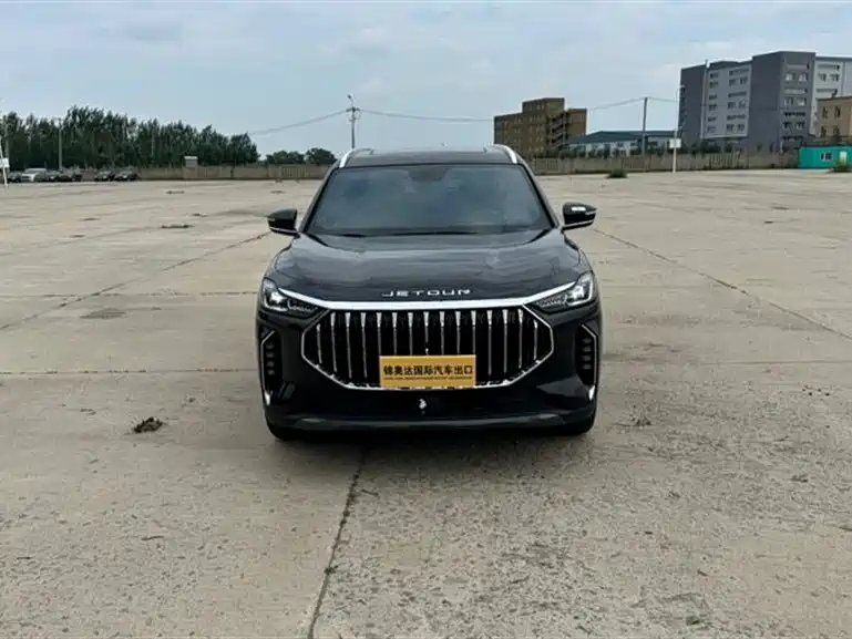Jetour X70 PLUS 2023 — фото 1 из 5