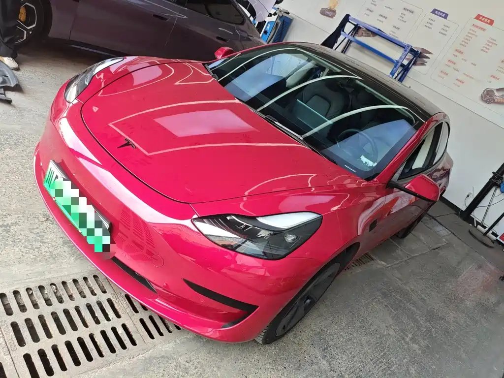 Tesla Model 3 2021