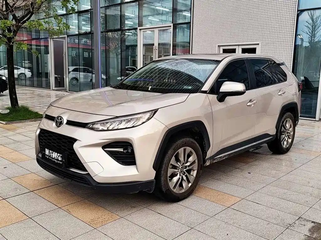Toyota Wildlander 2022 — фото 1 из 5