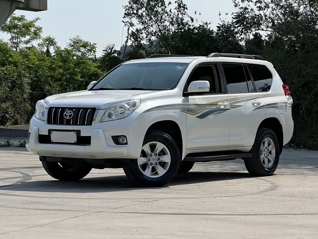 Toyota Prado (Import) 2010 — фото 1 из 5
