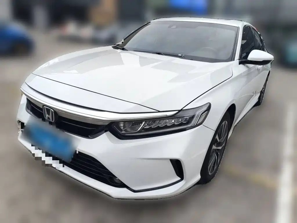 Honda Inspire 2023 — фото 1 из 5