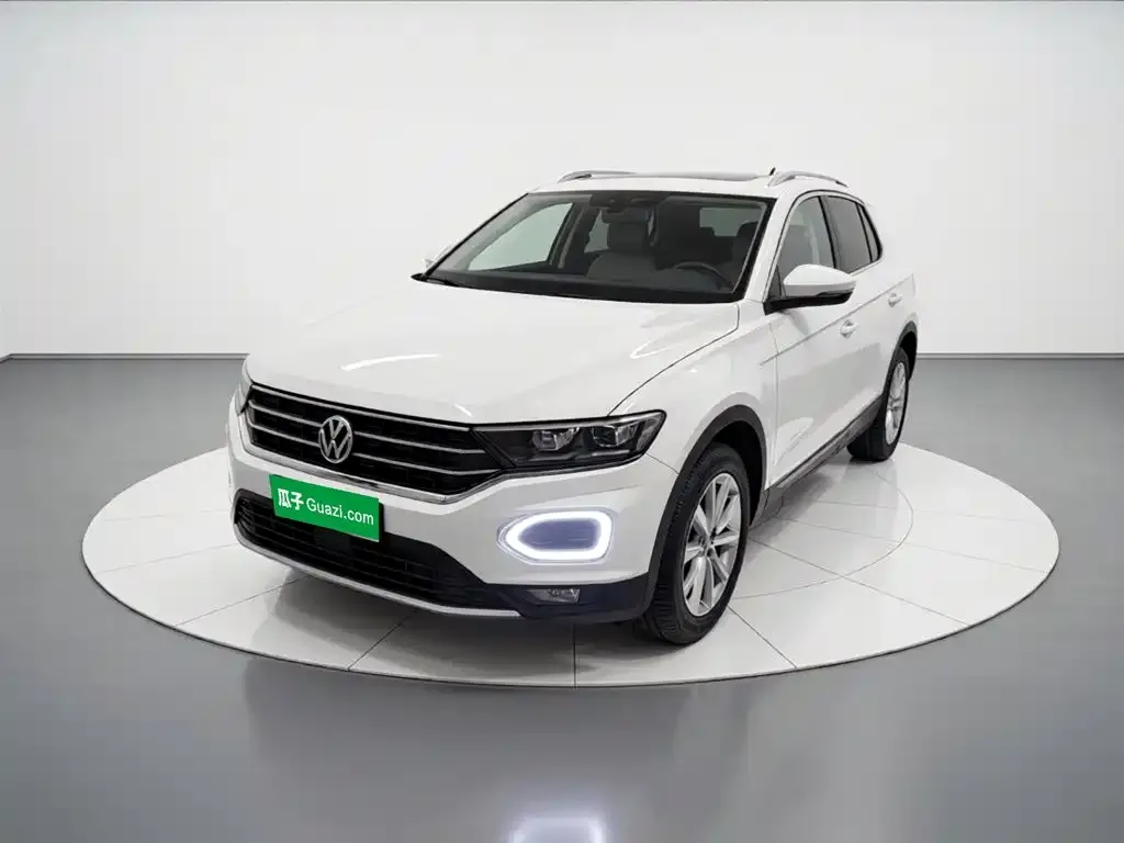 Volkswagen T-Roc 2022 — фото 1 из 25